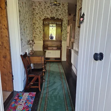 Farm House Cottage * Baltinglass