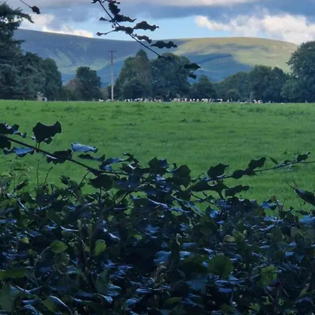 Farm House Cottage Semesterbostad *