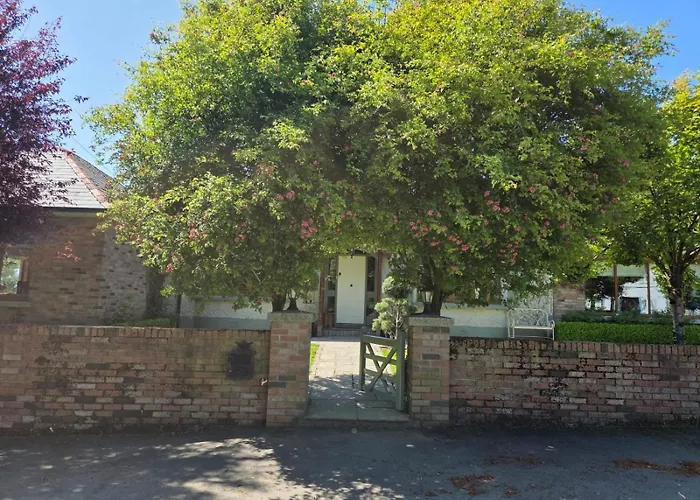 펜션 Farm House Cottage